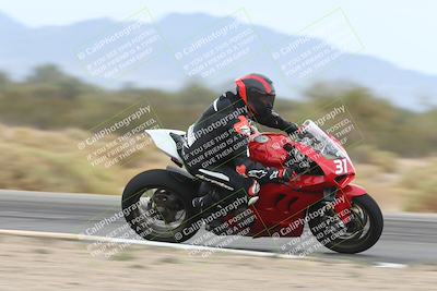 media/Nov-15-2025-Race Pace (Sat) [[8de605a2d8]]/Verified Riders/Turn 8 Inside (935am)/